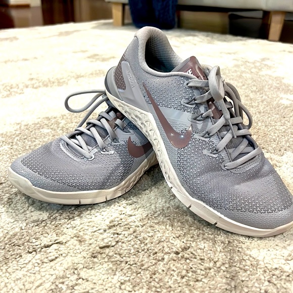 Nike Trainers - Picture 1 of 1